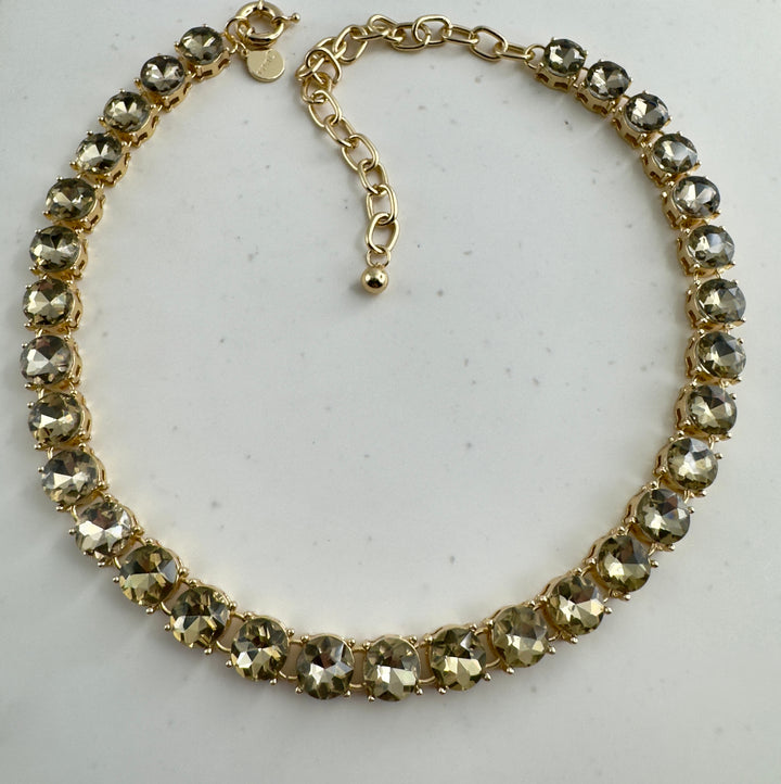 Glow Crystal necklace with round crystals 18K gold plated - Smoky Grey