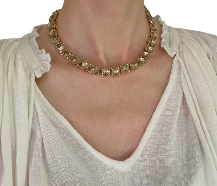 Glow Crystal necklace with round crystals 18K gold plated - Smoky Grey