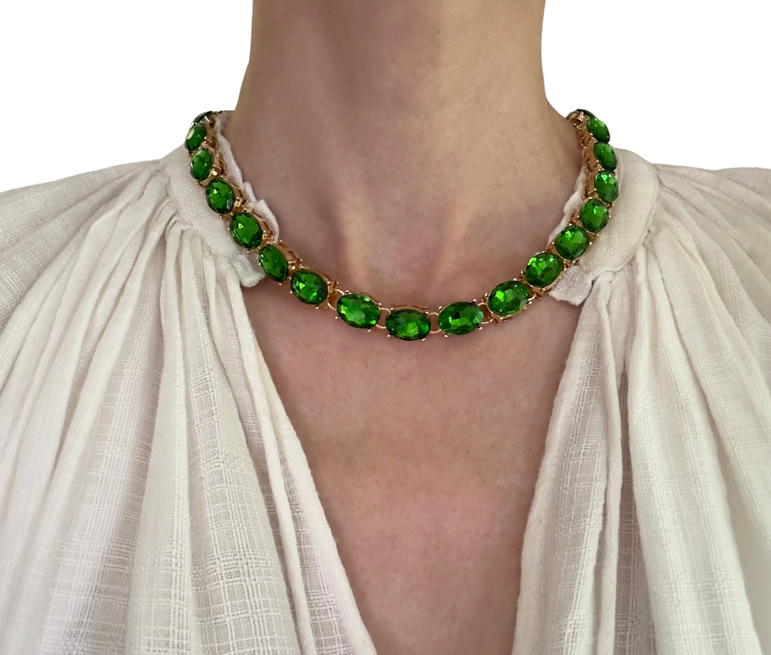 Glow Crystal necklace with oval crystals 18K gold plated - Fern Green