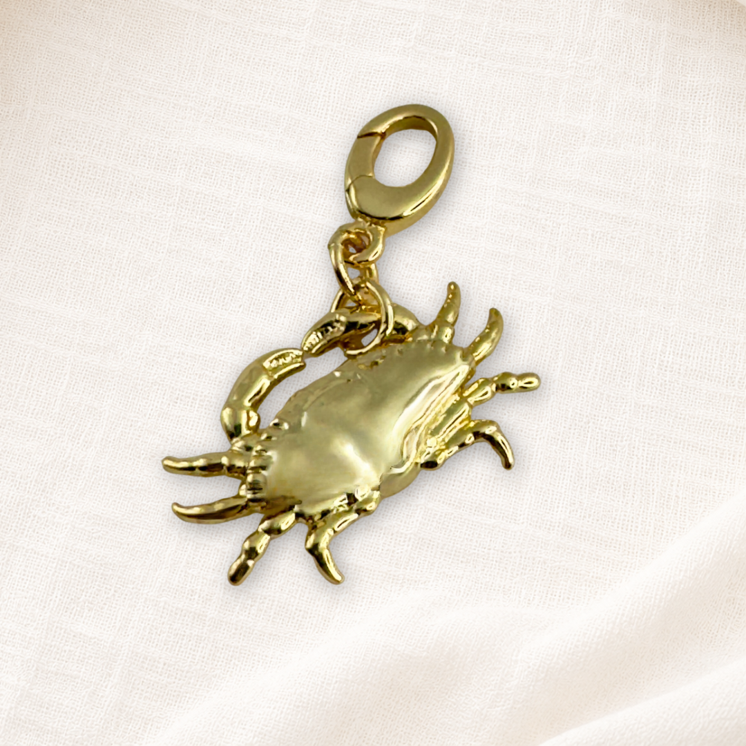 Lucky Crab Pendant - Plain