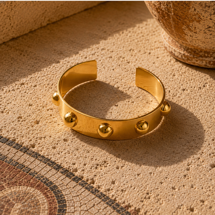 Roman Cuff - Gold